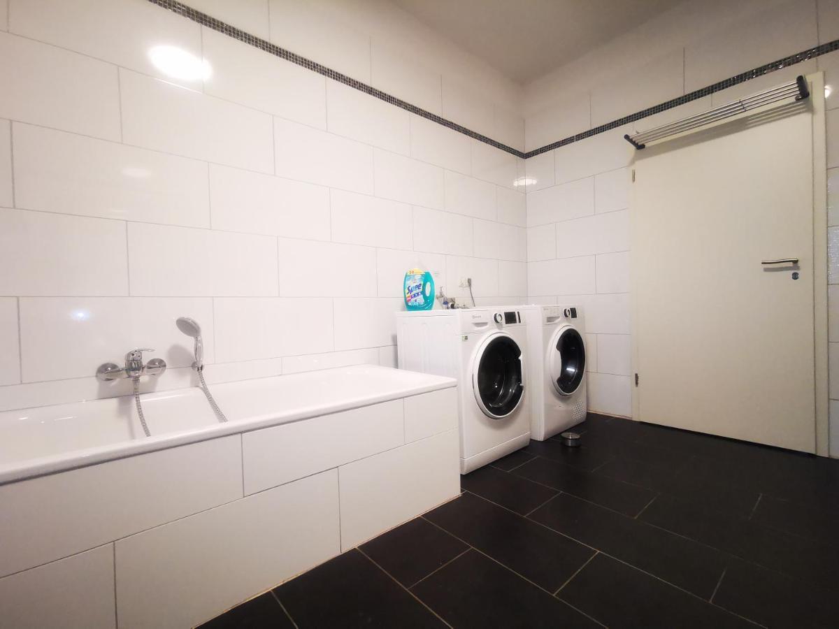 Quartier Langenstrich Apartment Нойнкирхен Екстериор снимка
