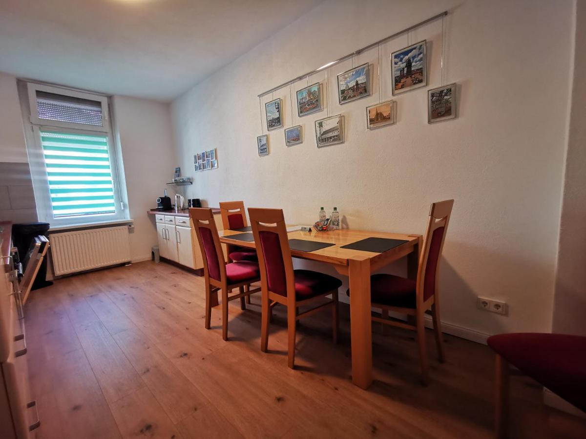 Quartier Langenstrich Apartment Нойнкирхен Екстериор снимка